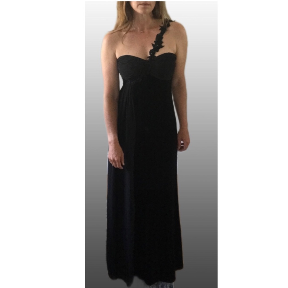 NWT Nightway Embroidered Long Strap Dress